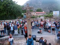 FOTOEl pblico de Pesquera al comienzo del concierto